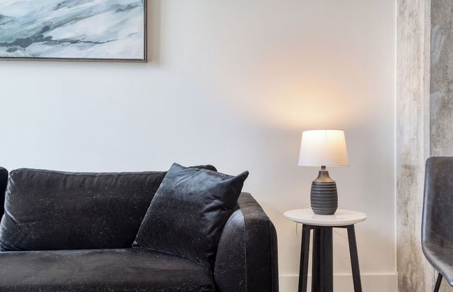 The Natiivo by AvantStay – Modern High-Rise with Rooftop Pool & Skyline Views - Foto 59