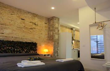 Loft independiente con Piscina compartida en Centro de Valencia - Photo 50