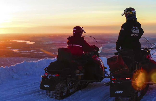 Balade en motoneige sous les aurores boréales - Photo 3