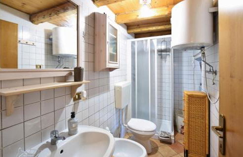 2 Bedroom Cozy Apartment In Arsiè - Foto 14