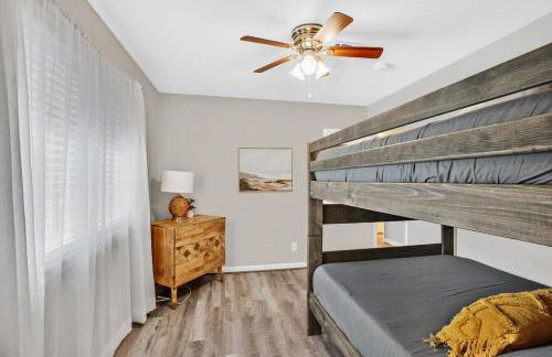 3BR, 1 Story Home w Hot tub, Grill, Sleeps 6 - Foto 16