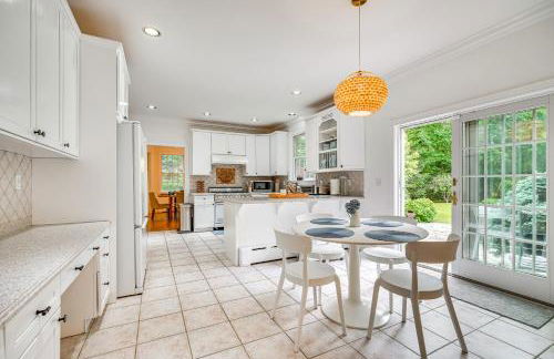 Serene Hudson Valley Escape with Pool and Grill - Foto 6