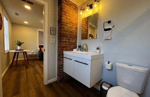 Rivertown Retreat in Downtown Verona - Foto 45