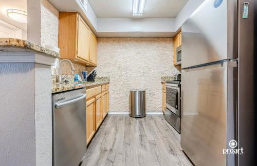 Emerald Gem 0.7 miles from beach - Foto 27