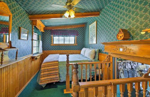 Walk to Lake Cabin with Deck and Views in Fawnskin - Foto 12