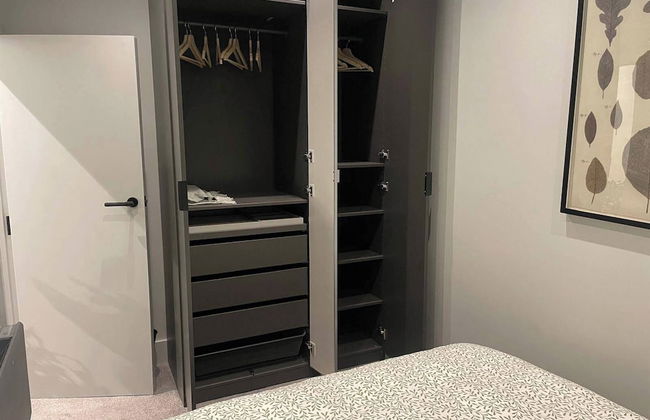 Nw119sg-modernapt-2guests-2br-1minhighstreet - Foto 4