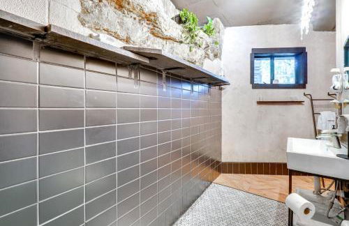 Grill and Rooftop Deck Cozy Hideaway in Garfield - Foto 16