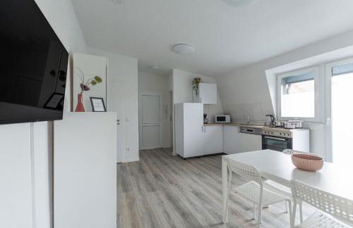 T&K Apartments - 1 to 4 Room Apartments - 20min to TradeFair Messe Airport Düsseldorf - Photo 60