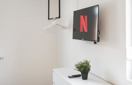 Moderne Monteurwohnungen in Nürtingen Zentrum Kitchen, Wifi, Smart TV - Photo 29