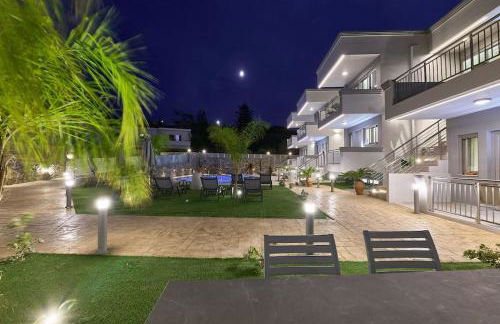 Modern Family apartment Ewa with pool, dining area on Crete coast - Photo 62