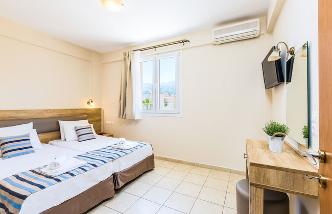 Theo Star Beach Hotel - Photo 57