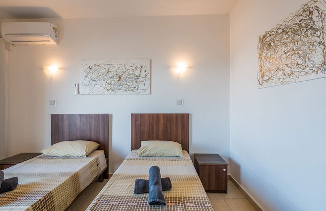 Seashells 2 Bedroom Apartment by Getaways Malta - Foto 7