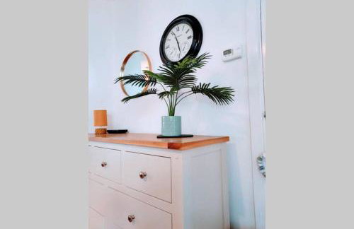 Former Quarryman’s 3-bed house 5 min to Zip World - Photo 8