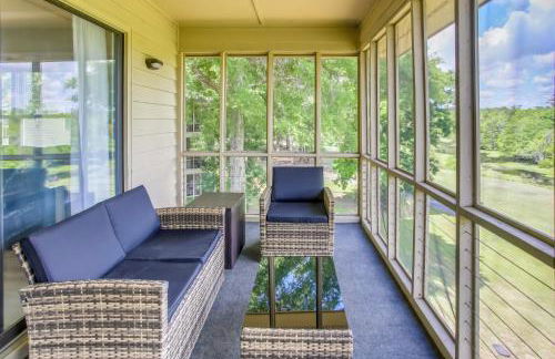 Sunset Beach Golf Condo with Pool about 2 Mi to Beach! - Foto 26