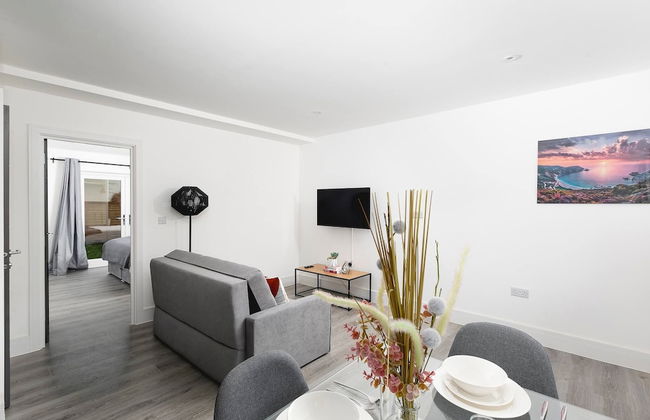 Skyvillion -vineyard Court- Enfield 1-bed Wgarden - Photo 18