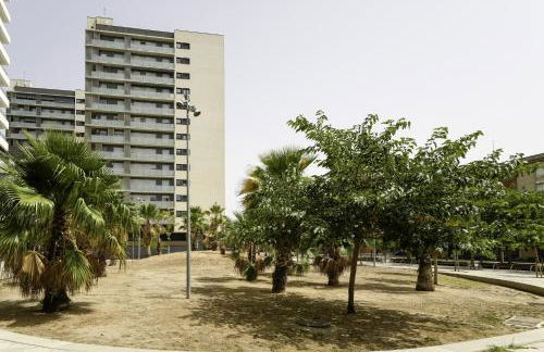 Sunsets and the pool in Barcelona - Foto 33