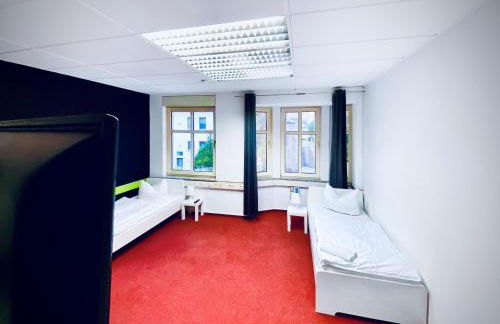 CityChalet Business Apartments - Workers welcome! - Free Parking - Fast WIFI - Smart TV - WM - Photo 4
