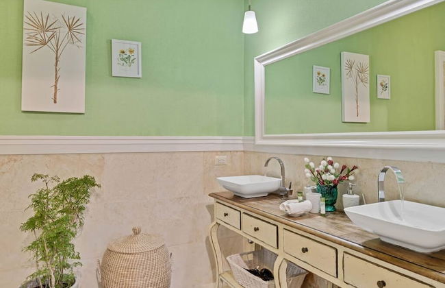 Sophisticated Villas With Private Pools and Staff - Foto 30