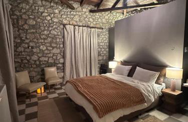 Wood & Stone Guesthouse - Photo 15