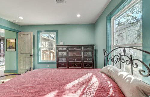 1 Mi to Campus Modern Tulsa Home with Private Yard - Foto 13