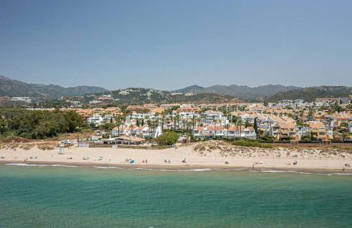 Bright Chalet with Swimming Pool and Close to Sea - Photo 64