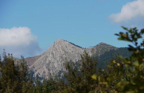 Steinturm mit Dach-Terrasse zwischen Fluß, Meer und Gebirge- Spiti Pirgos - Foto 35