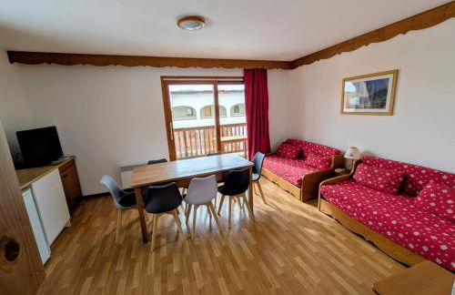 Appartement 4 pièces pour 6-8 personnes, 2 chambres, 1 cabine, 2 canapés-lit double dans le salon, au pied des pistes et piscine l'été, wifi fibre - Foto 74