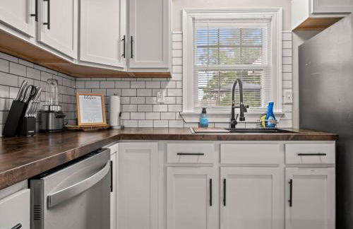 Beautiful 3 Bedroom Home - Foto 14