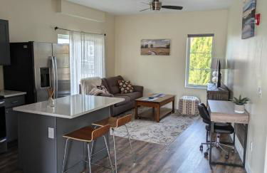 Walnut Street Near IU and Downtown B-Town - Foto 5