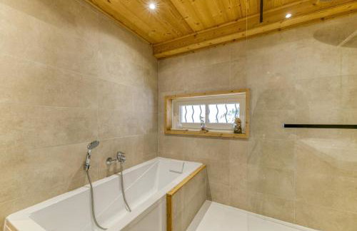 Le Flocon Grand Chalet 4 étoiles - Foto 16