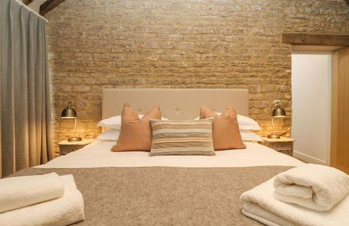 Hawthorn Barn - Photo 18