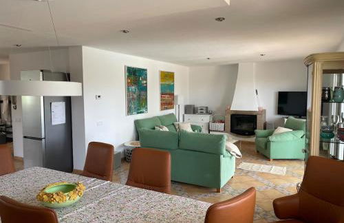 Schönes Ferienhaus Caesar mit großem Pool und Garten - Foto 8