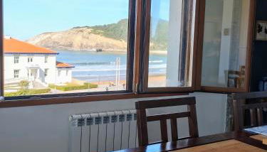 Frente a la playa - Foto 5