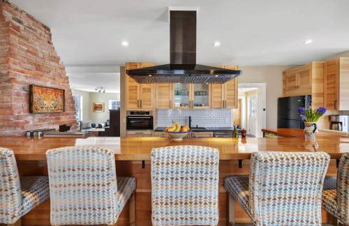 Sugar Maple Farm near Acadia - 5 Bedrooms, 5 Beds with FirePit and Large Deck - Foto 3