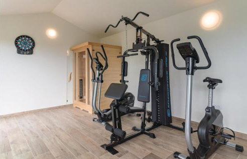 Awesome Home In Radeki Polje With Sauna - Foto 40