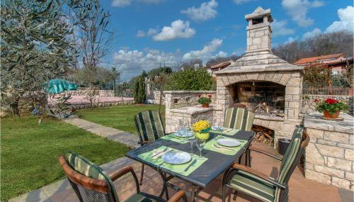 Amazing Apartment In Porozina With Wifi - Foto 3