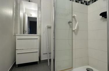 Beautiful flat (metro 8) 10min to paris city center - Foto 10