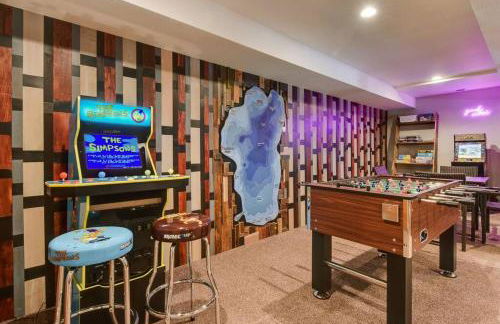 Luna Cabin - 5BR Hot Tub A/C Game Room EV Charger - Foto 5