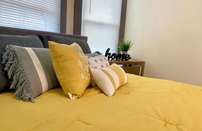 The Hennepin House-Private Yard &Parking - Foto 9