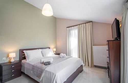 Zissis Villa & pool 5min drive to beach - Foto 9