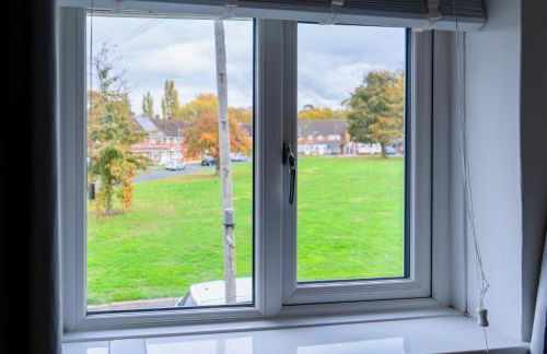 House - Sleeps 10 - Parking - Stn Close - Foto 22