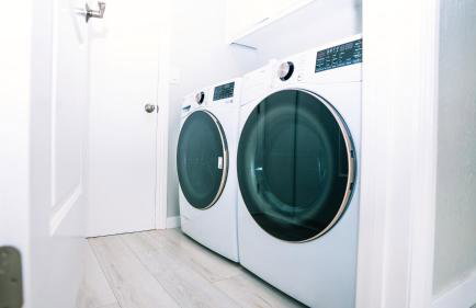 Modern Spacious 5BR Retreat -Games & Large Yard - Foto 36