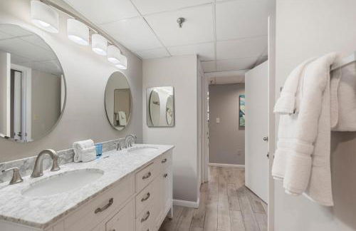 Watercrest 210- Sleeps 12 - Thomas Drive Retreat - Photo 27