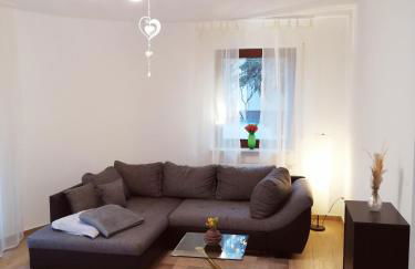 Ebenerdige Ferienwohnung mit großer Terrasse in der Nähe des Waldes, zum wohlfühlen - Foto 1