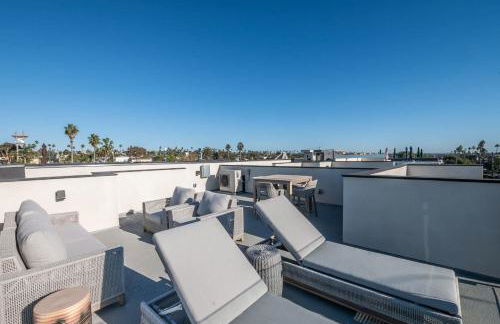 Ocean View Roof Deck - Walk to the Beach & Pier - Foto 59