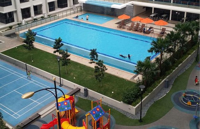 NY Cyber Apartment - Photo 1