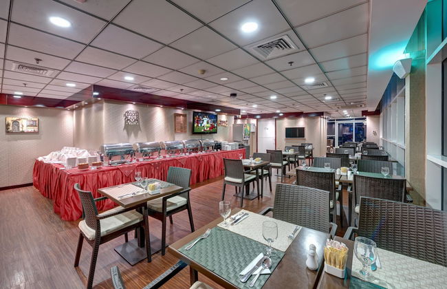 Emirates Grand Hotel - Foto 80