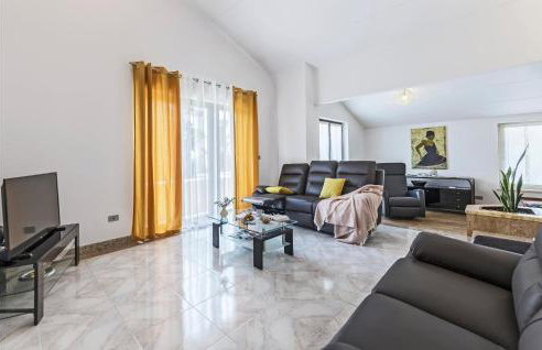 Cozy Home In Pazin With Jacuzzi - Foto 3