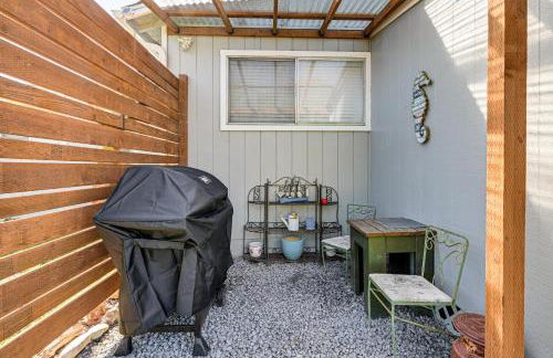 Updated Home 2 Mi to Beach in Crescent City! - Foto 21