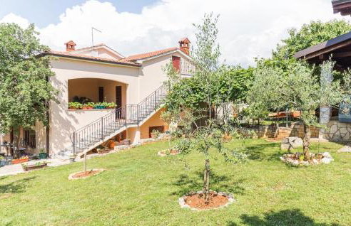 0-Bedroom Apartment In Radmani - Photo 8